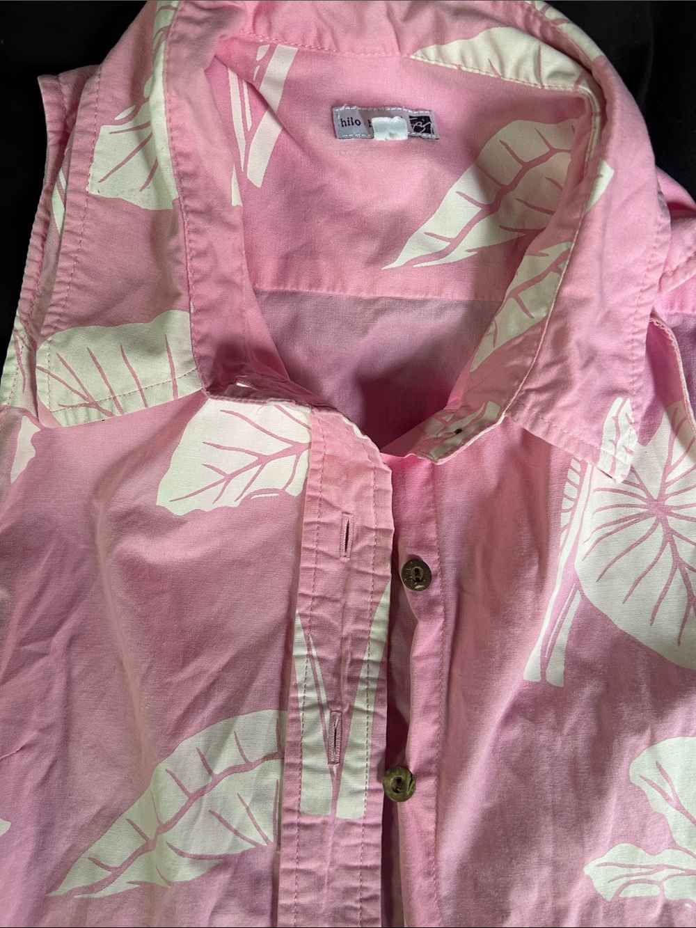 Sig Zane Designs Pink and White Leaf-Print Kalo Button-Down Shirt Dress